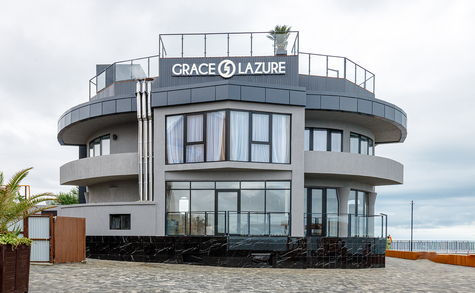 Грейс Лазурь — фото 1